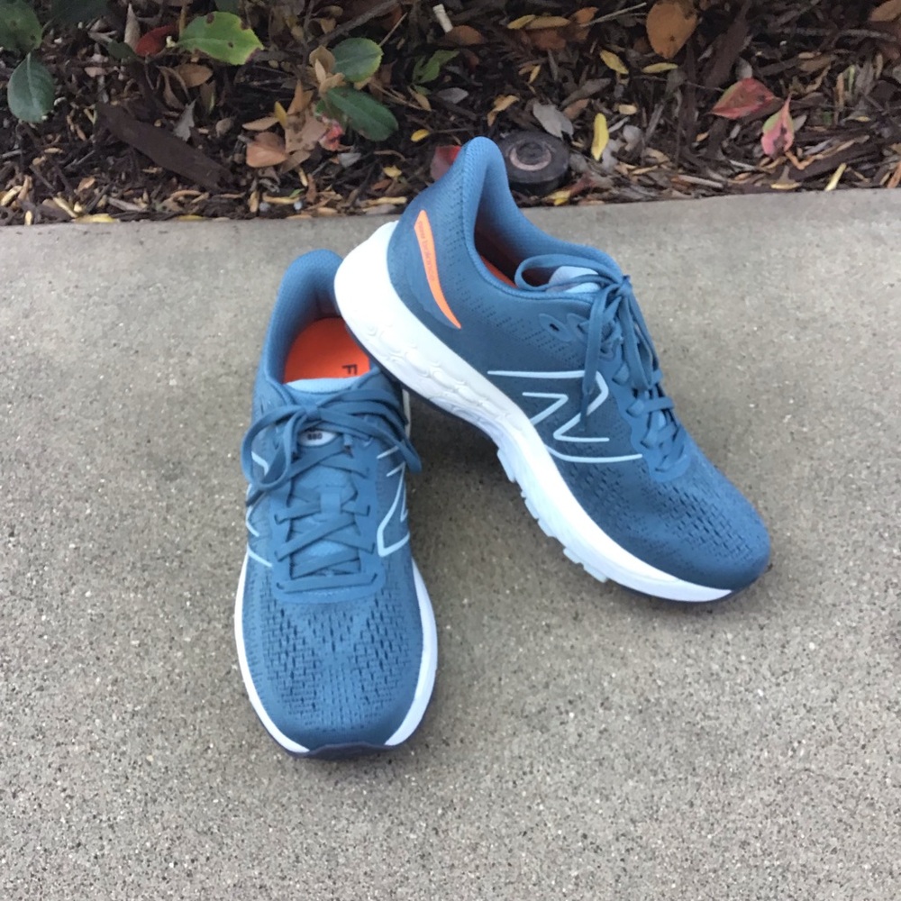 New Balance Light blue Running Shoes Fresh Foam M880G12
